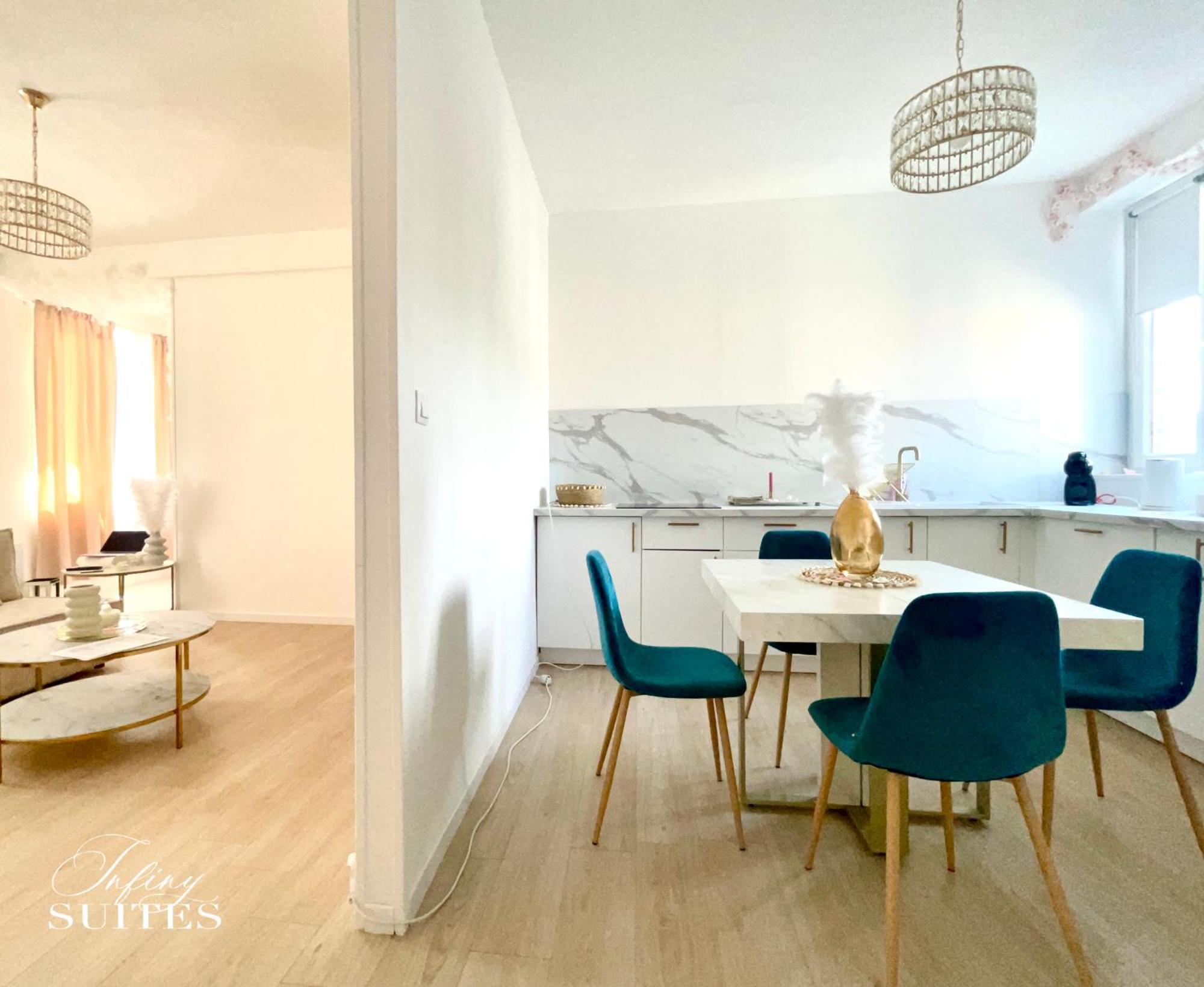 Blooming Suites カレー エクステリア 写真